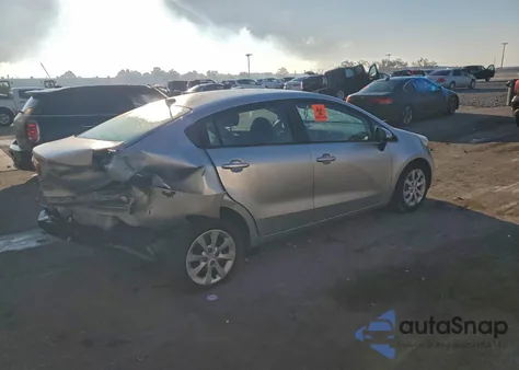 2014 Kia Rio Lx z USA, uszkodzony, nr VIN KNADM4A34E6396408